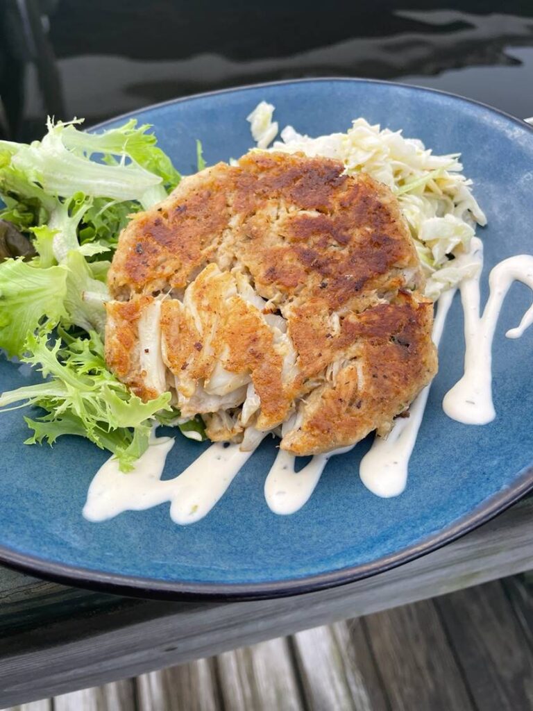 f6e4a345 ea30 46c4 a836 5b2bfb08f111 768x1024