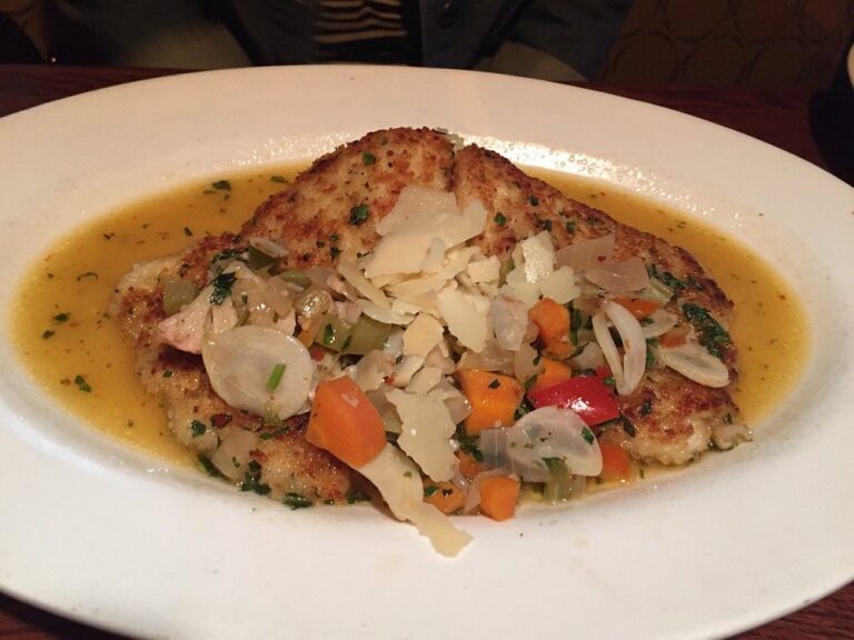 cooper hawk s chicken 768x576